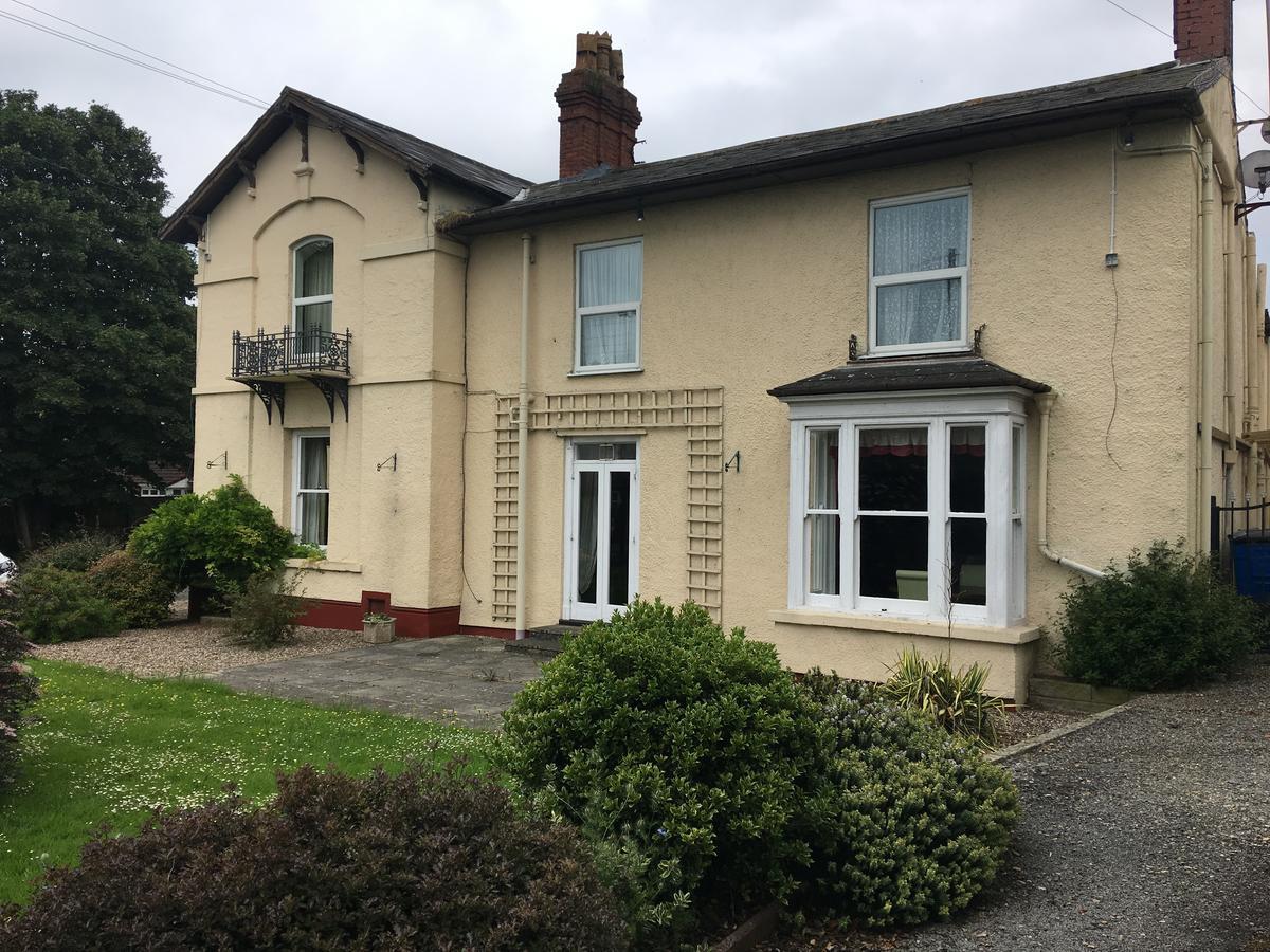 Winston Manor Guesthouse Rooms Churchill (Somerset) Exterior photo