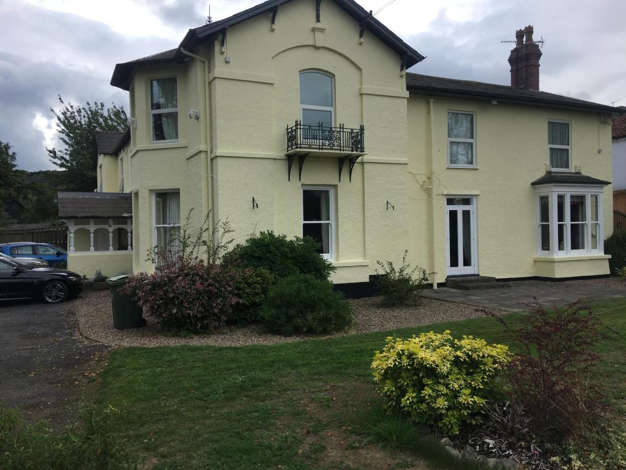 Winston Manor Guesthouse Rooms Churchill (Somerset) Exterior photo